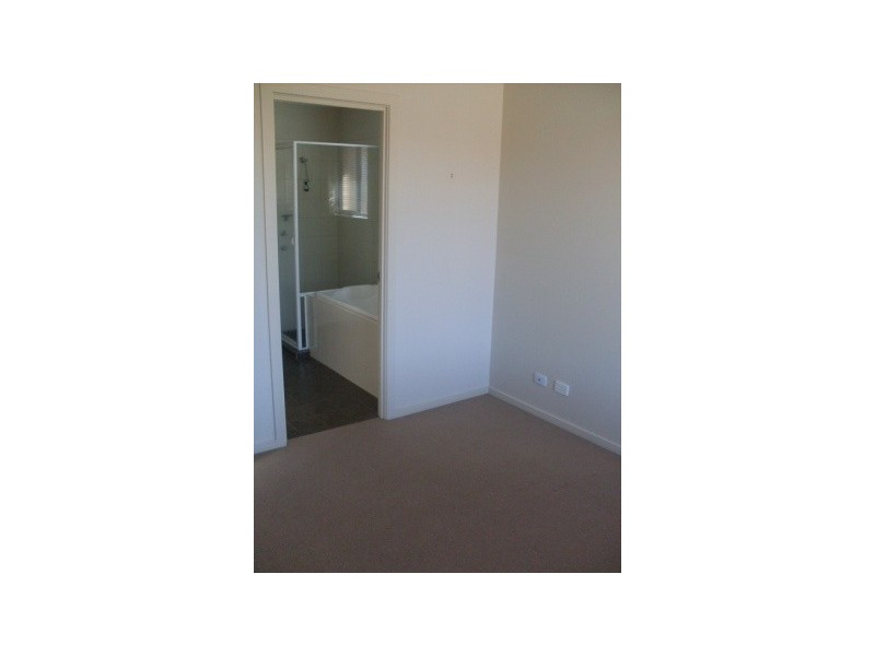 10 Dylan Court, Smithfield SA 5114