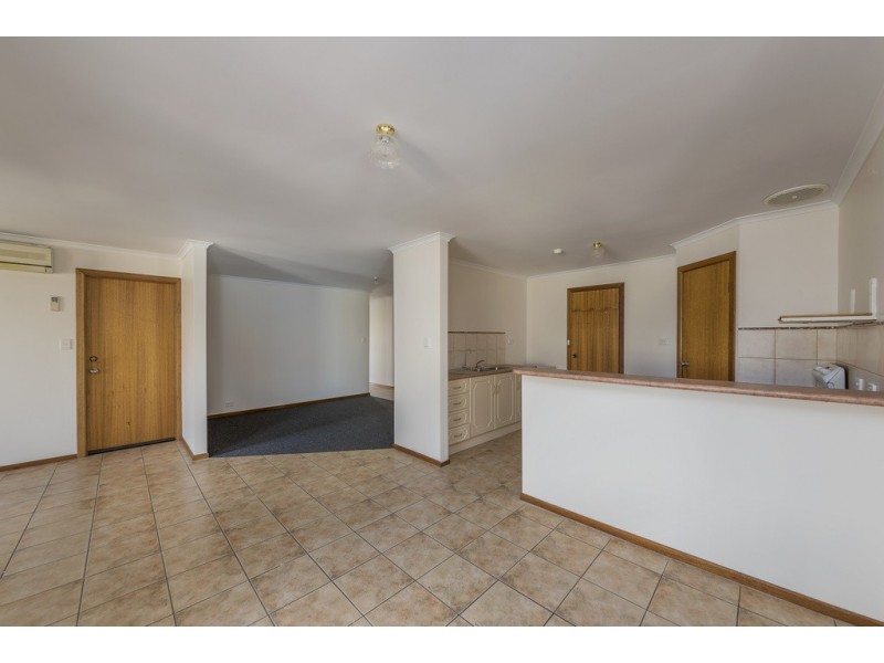 22 Baden Terrace, O’sullivan Beach SA 5166