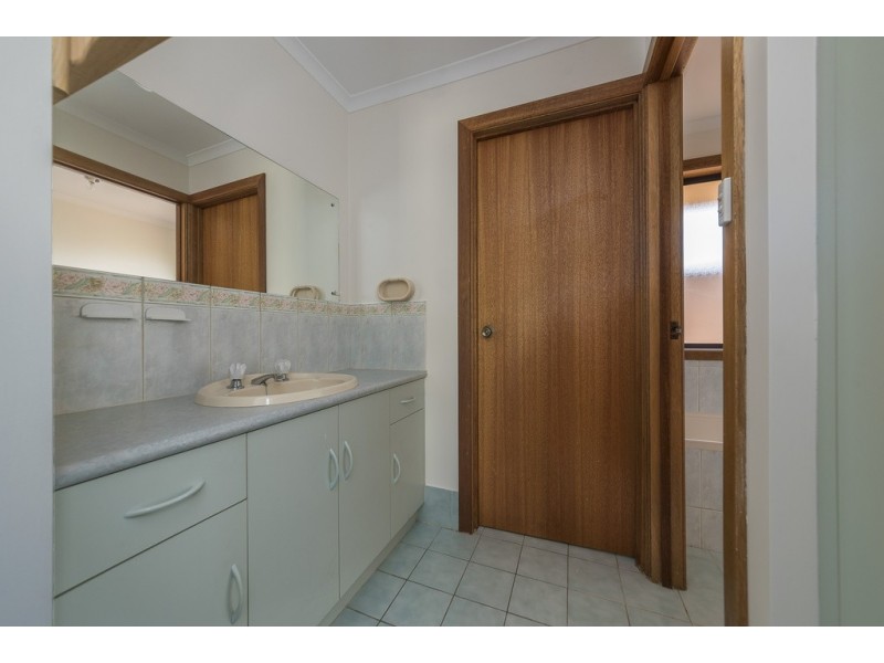 22 Baden Terrace, O’sullivan Beach SA 5166