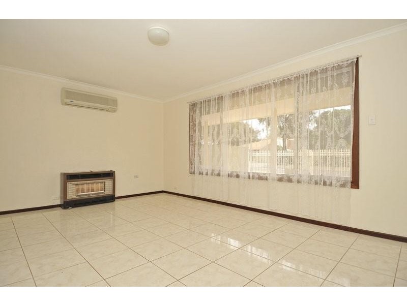 16 Lynette Lane, Salisbury Downs SA 5108