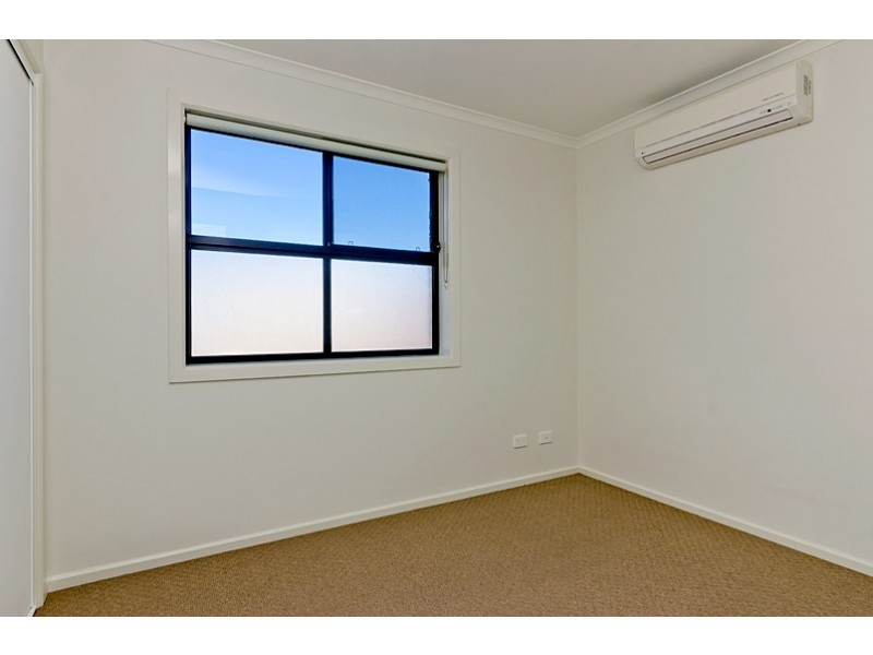 5 Franklin Avenue, Mawson Lakes SA 5095