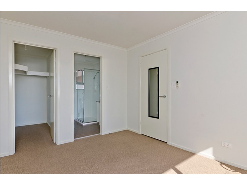 5 Franklin Avenue, Mawson Lakes SA 5095