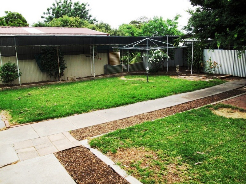 94 Ayers Avenue, Daw Park SA 5041