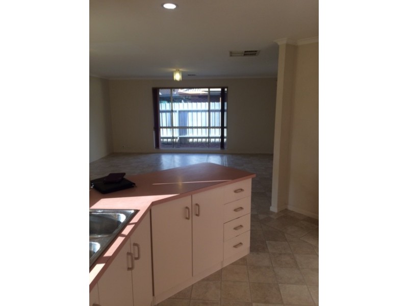271 Whites Road, Paralowie SA 5108