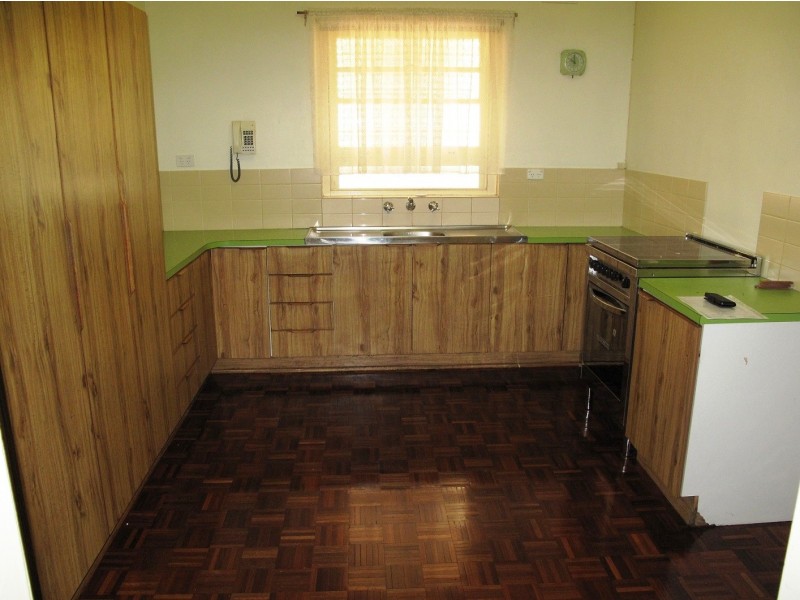 113 Avenue Road, Clarence Gardens SA 5039