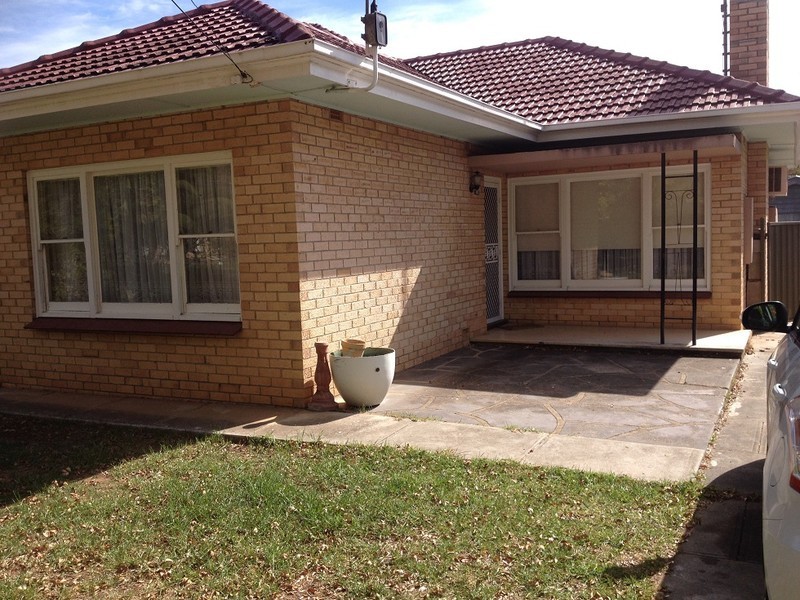 5 Mark Street, Bedford Park SA 5042