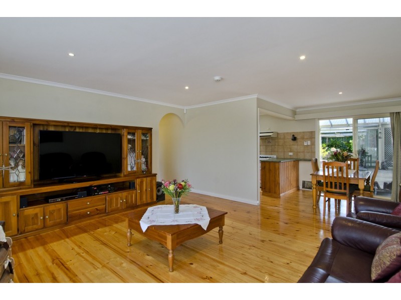 61 Maxwell Road, Hackham West SA 5163