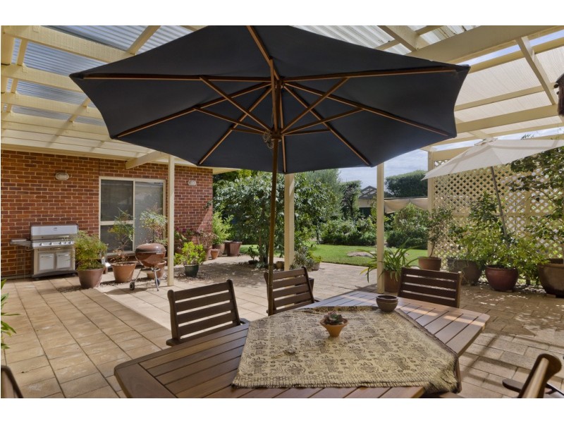 57 Caulfield Ave, Cumberland Park SA 5041