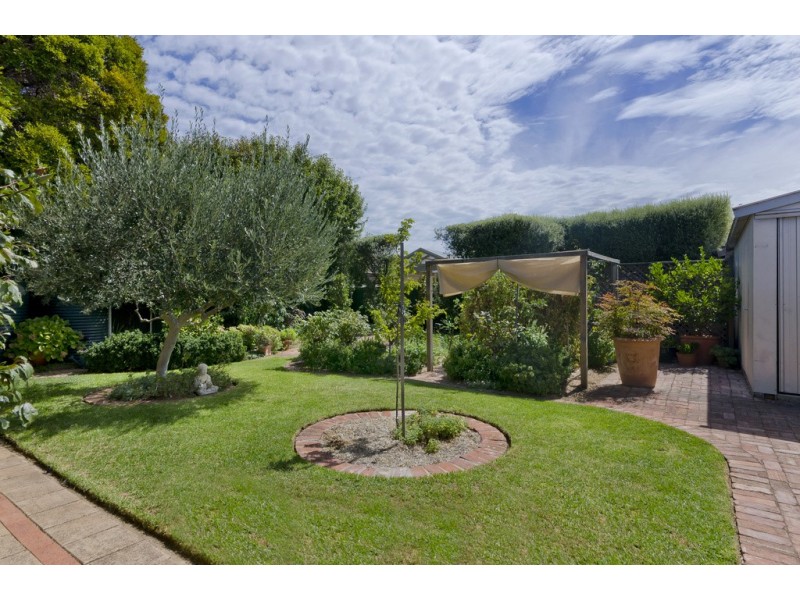 57 Caulfield Ave, Cumberland Park SA 5041