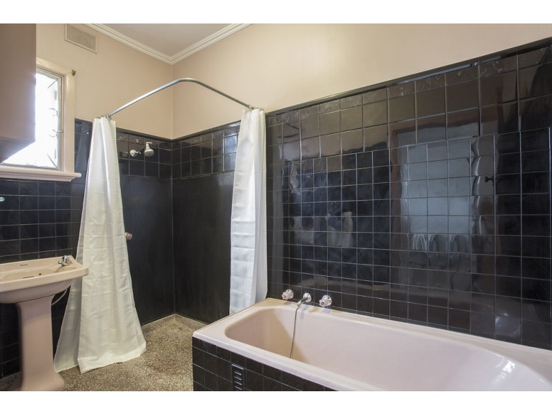 205 Daws Road, Pasadena SA 5042