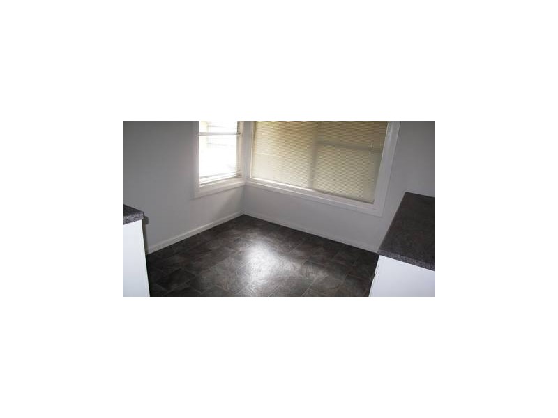 22 Edwards Avenue, Park Holme SA 5043