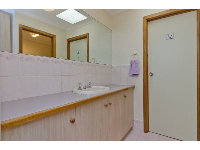 14 Oakridge Rise, Huntfield Heights SA 5163