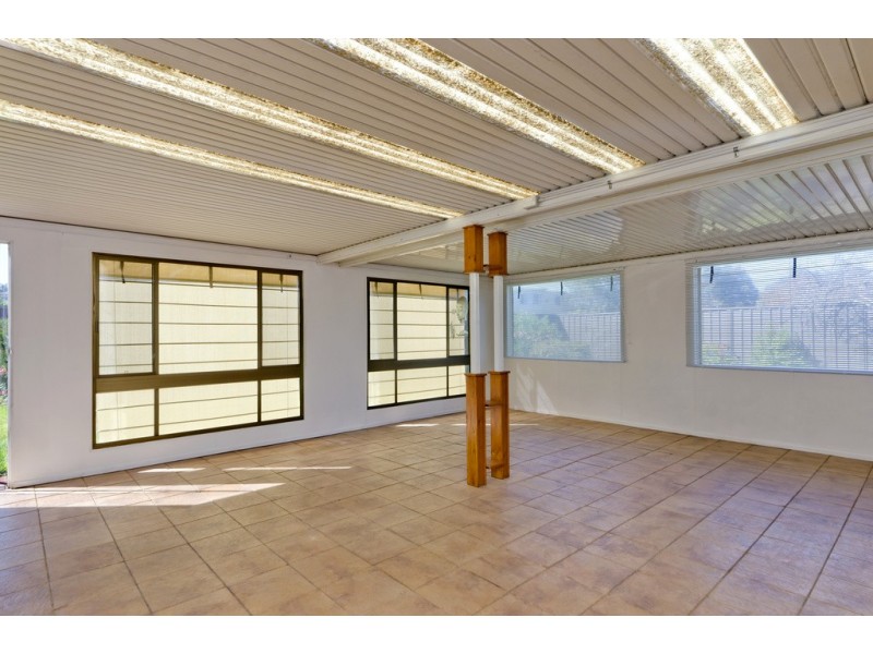 14 Oakridge Rise, Huntfield Heights SA 5163