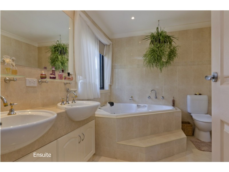 46 Honeysuckle Drive, Hillbank SA 5112