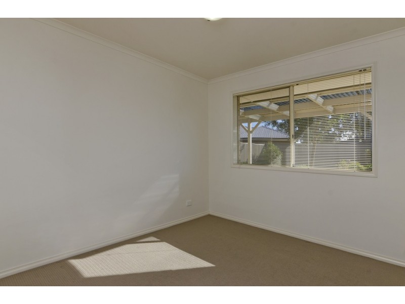 2 Bryant Street, Mansfield Park SA 5012