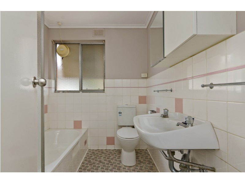 2/8 Overbury Drive, Clarence Park SA 5034