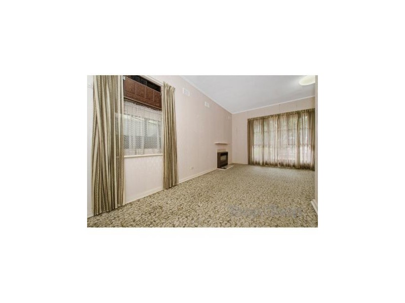 18 Laurence Street, Dover Gardens SA 5048