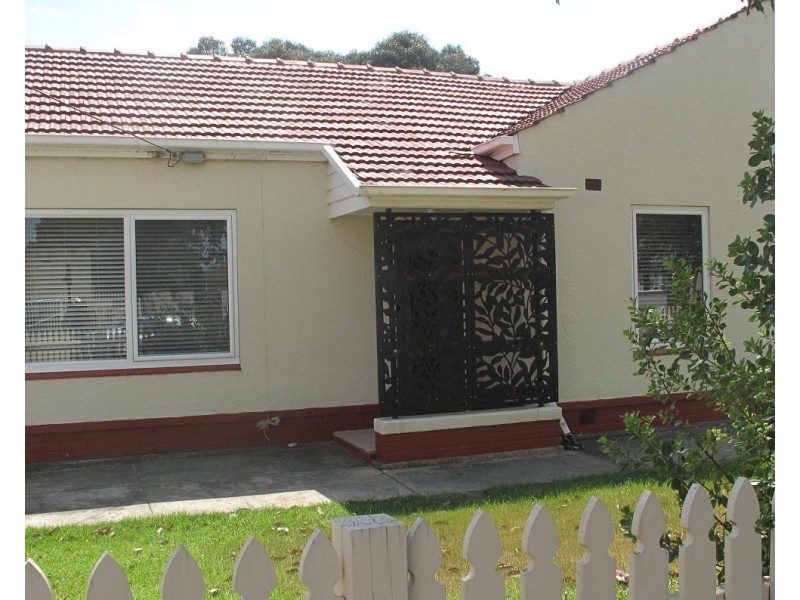 1 Neville Avenue, Clarence Gardens SA 5039