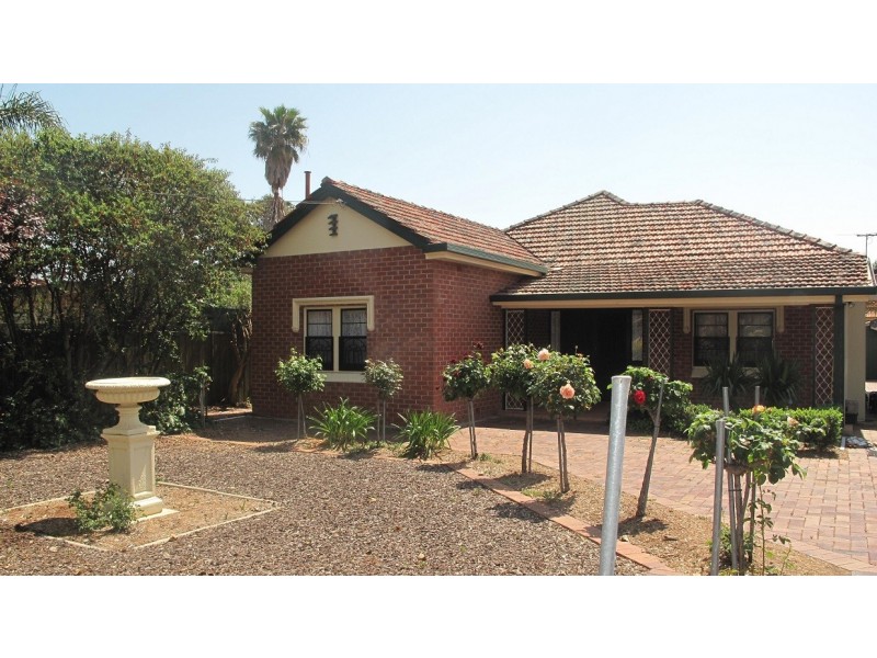 3 Narinna Avenue, Cumberland Park SA 5041
