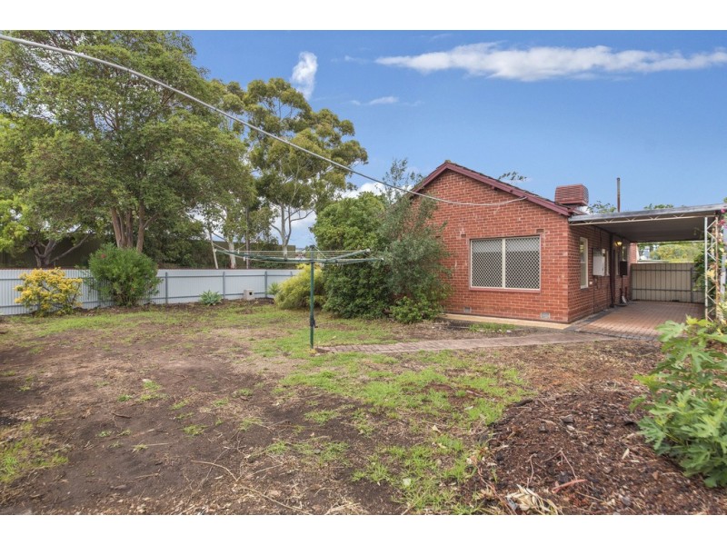 10 Aldershot Street, Clarence Gardens SA 5039