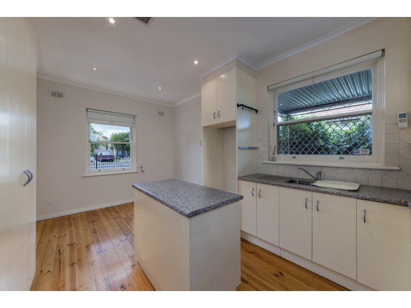 10 Aldershot Street, Clarence Gardens SA 5039