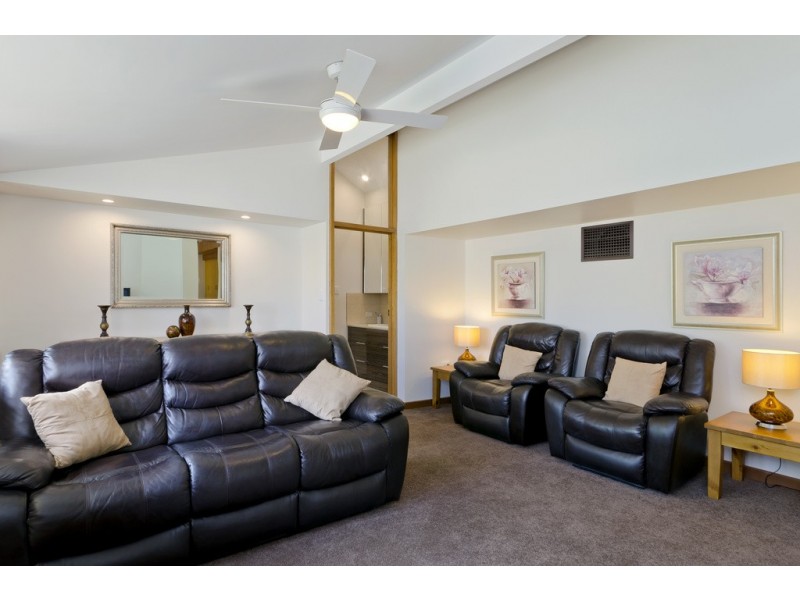 12 Alpha Crescent, Panorama SA 5041