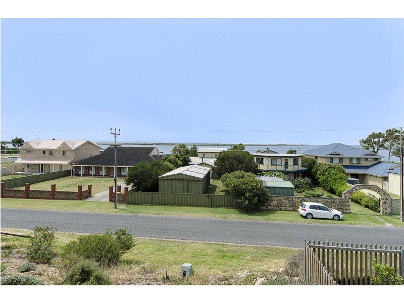 44 Sidney Parade, Hindmarsh Island SA 5214