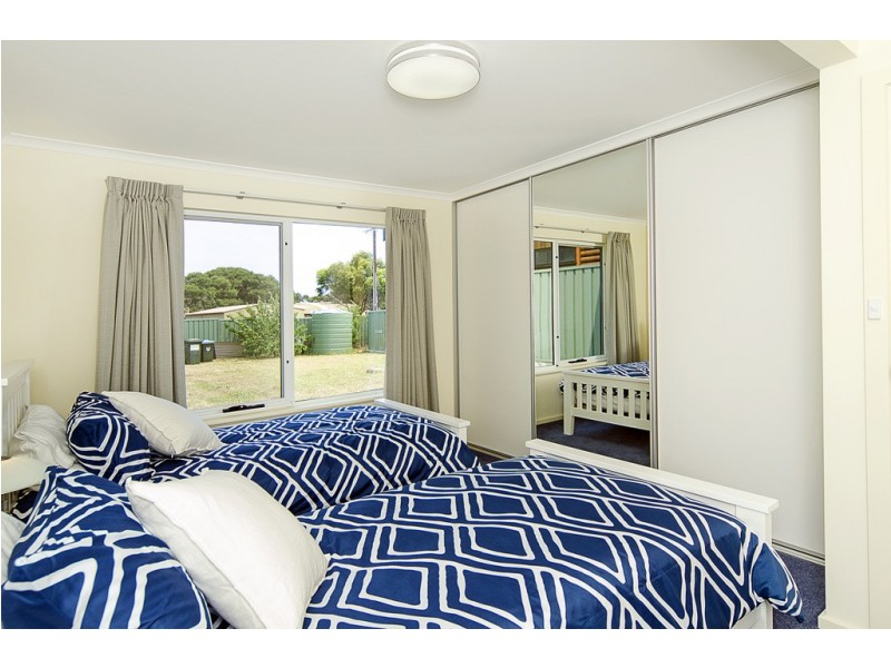 44 Sidney Parade, Hindmarsh Island SA 5214