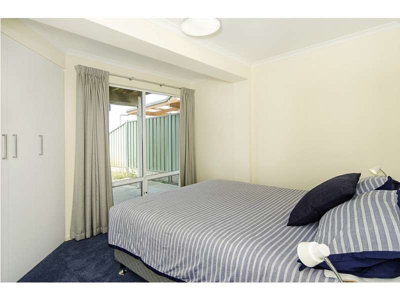 44 Sidney Parade, Hindmarsh Island SA 5214