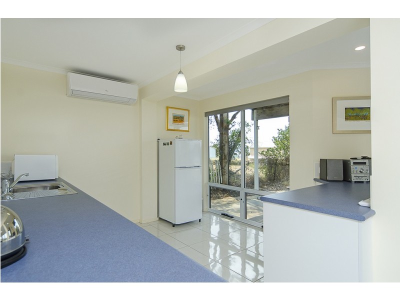 44 Sidney Parade, Hindmarsh Island SA 5214