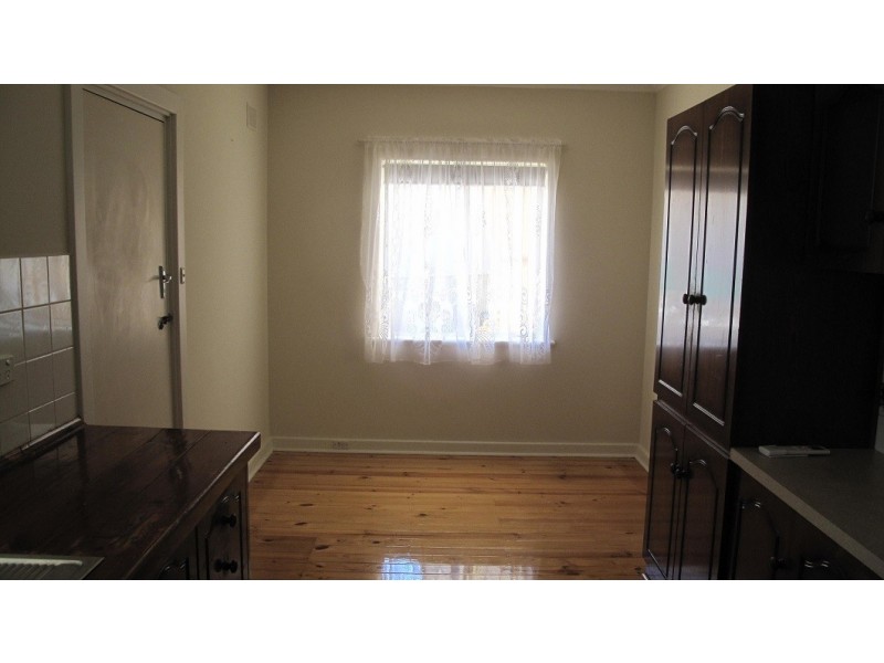 4 Penfold Street, Bedford Park SA 5042