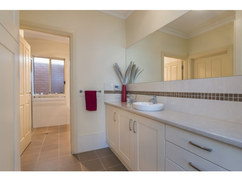 4 Western Avenue, Pasadena SA 5042