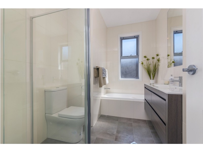 6B Seventh Avenue, Ascot Park SA 5043