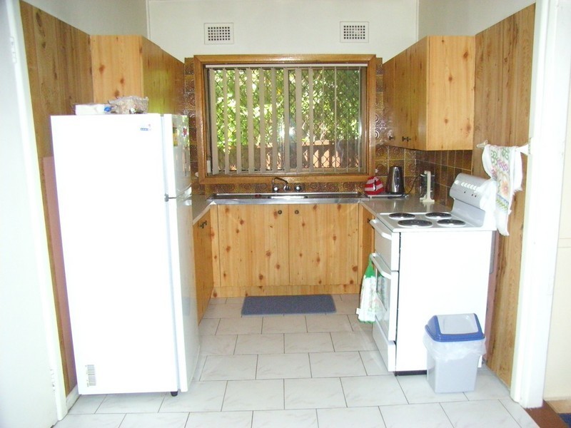 8 Australia Street, Bass Hill NSW 2197