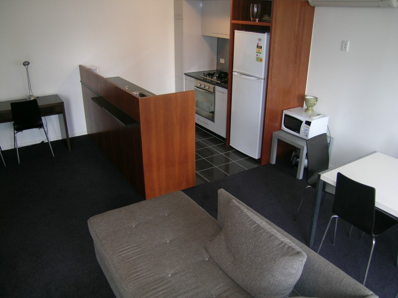 904/11-17 Cohen Place, Melbourne VIC 3000