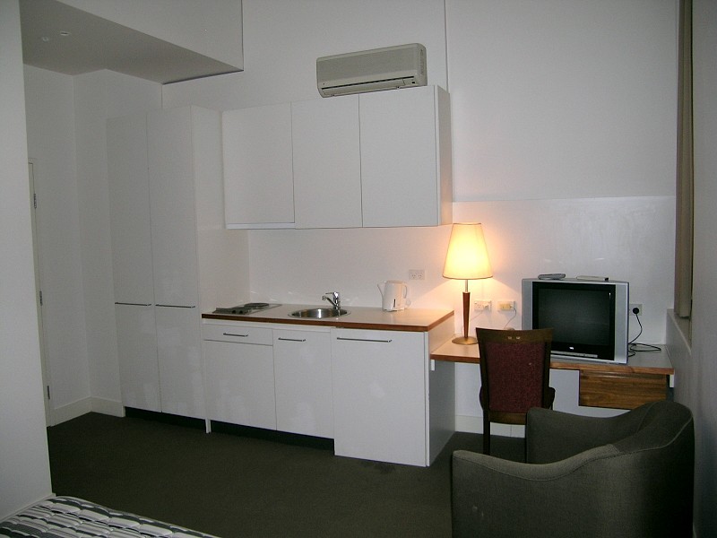 18 Bank Place, Melbourne VIC 3000