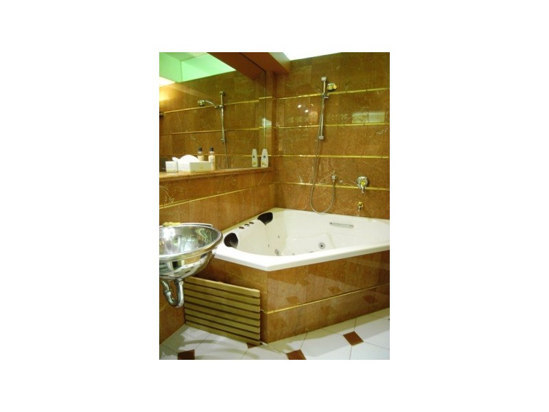 1/306 Little Collins Street, Melbourne VIC 3000