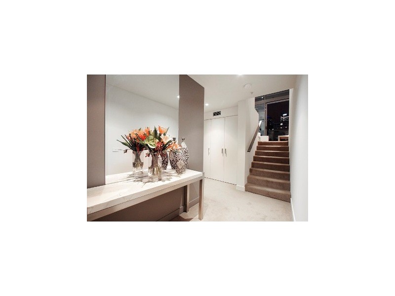 1 Queensbridge Square, Southbank VIC 3006