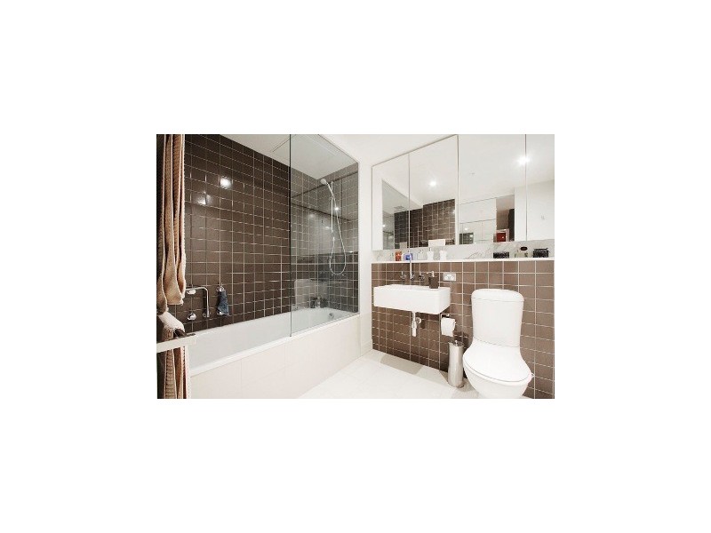 1 Queensbridge Square, Southbank VIC 3006