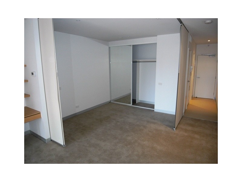 1009/555 Flinders Street, Melbourne VIC 3000