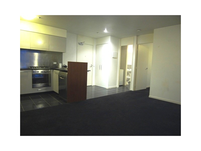 11-17  Cohen Place, Melbourne VIC 3000
