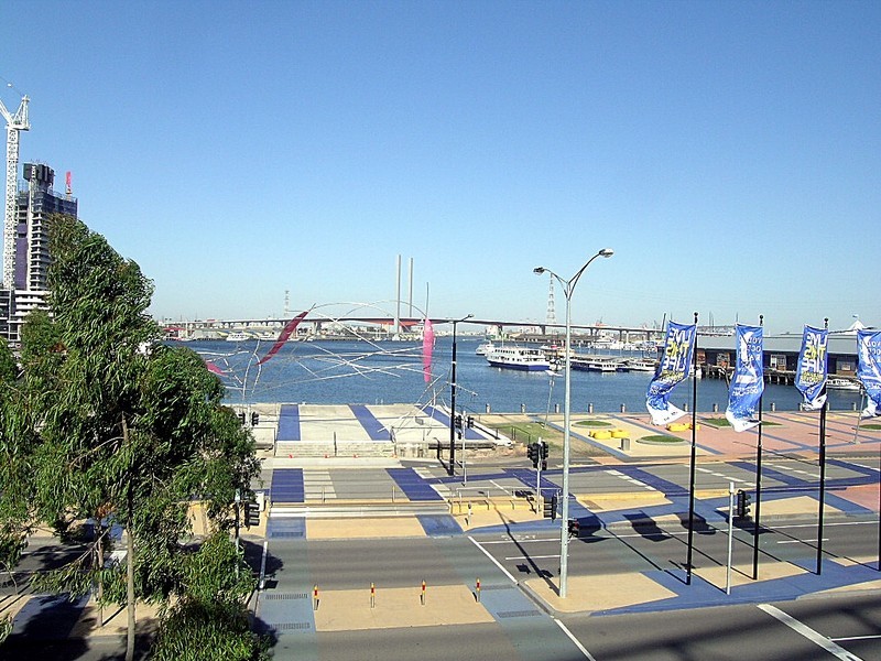 1107/100 Habour Esplanade, Docklands VIC 3008