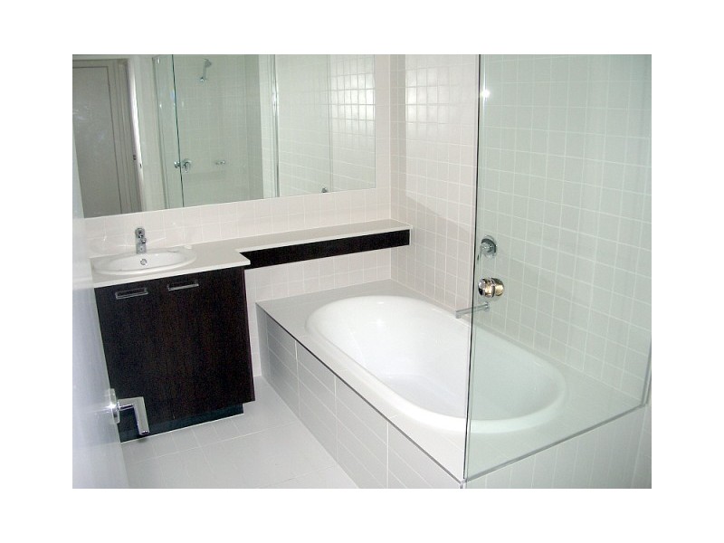 53 Strickland Avenue, Parkville VIC 3052