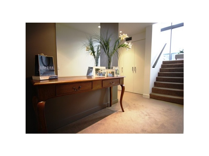 1 Queensbridge Street, Southbank VIC 3006