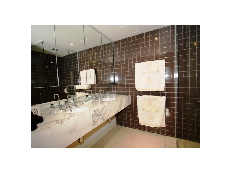 1 Queensbridge Street, Southbank VIC 3006