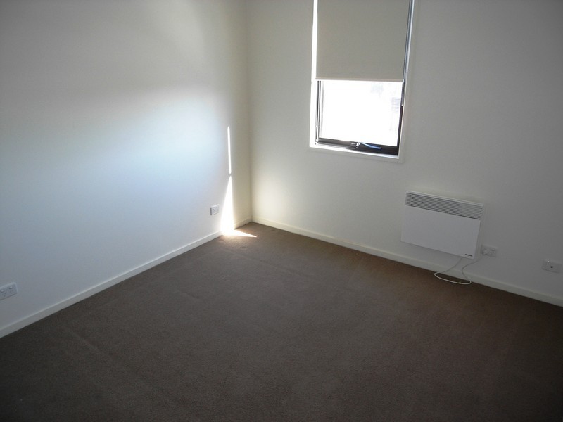 302/72 Altona Street, Kensington VIC 3031