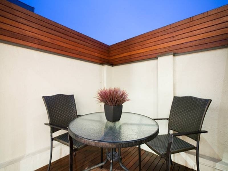 20 Newton Street, Kensington VIC 3031