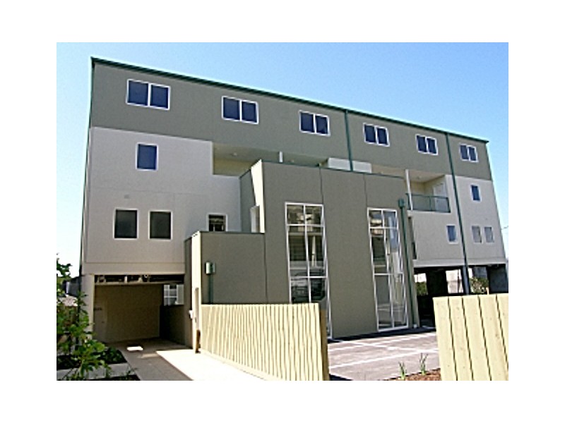 2/16 Wests Road, Maribyrnong VIC 3032