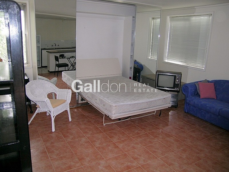 42/212 The Avenue, Parkville VIC 3052