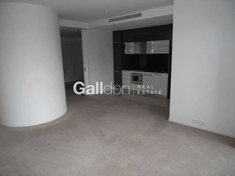 2409/7 Riverside Quay, Southbank VIC 3006